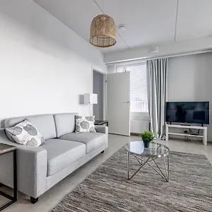 Appartement Apartment, Sleepwell, Tikkurila With Private Sauna, 70m2 1-7 Pers, Vantaa
